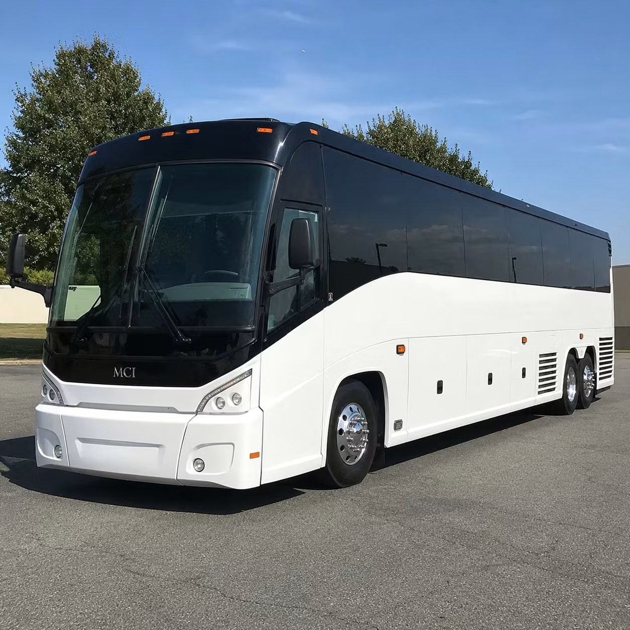 a long distance bus rental from chandler is the smartest way to move large groups to grand canyon sedona and beyond