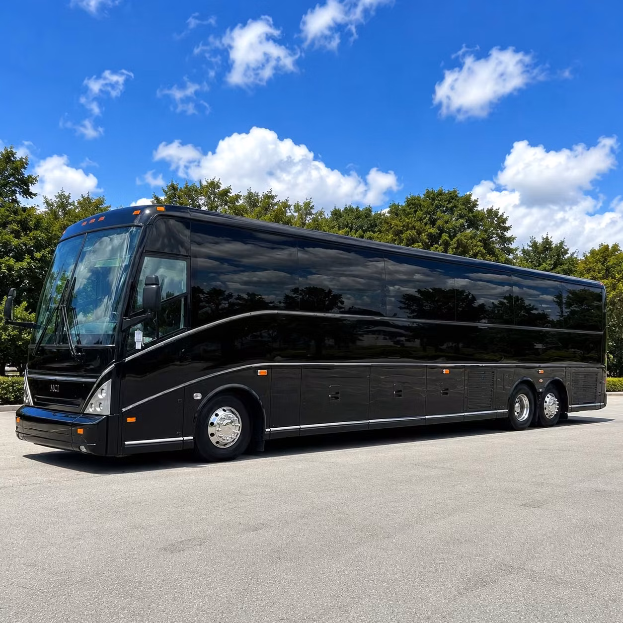 construction crew and worksite shuttle services near chandler
