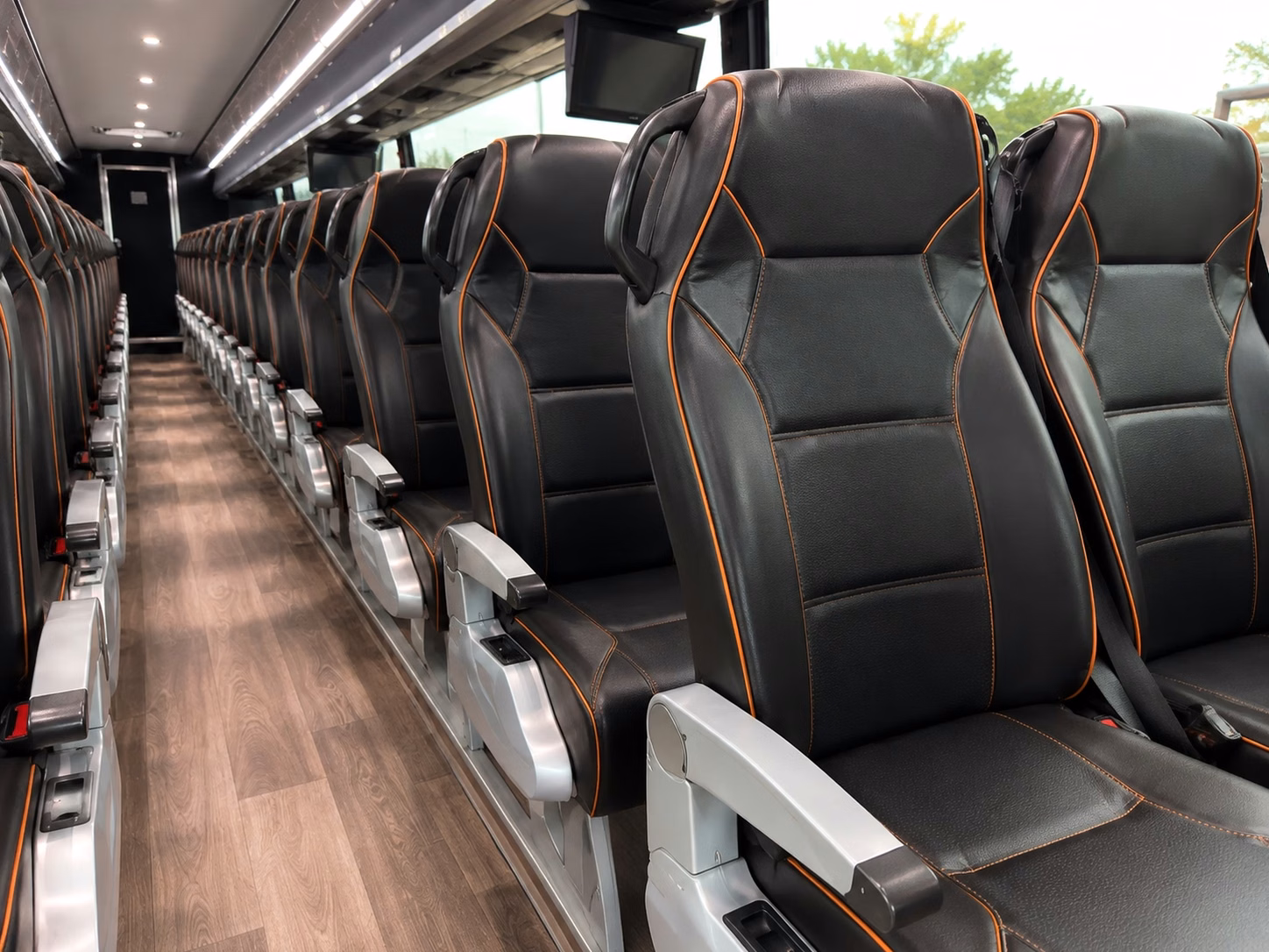 fan bus rentals to chase field for arizona diamondbacks games